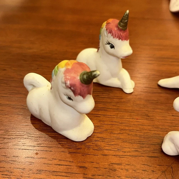VTG Rainbow Baby Unicorn Mini Figurine Home Accent Decor Ceramic Set of 4 GUC - Picture 4 of 10